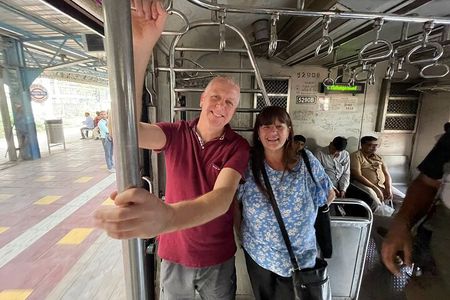 Primmum Mumbai Sightseeing With Local Train Ride Experience 