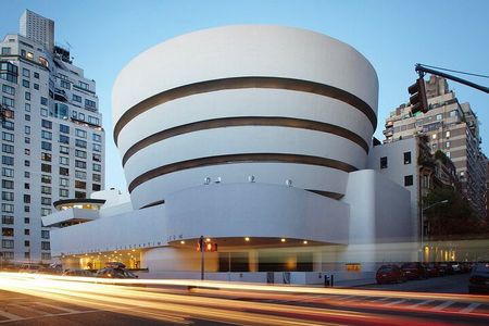 Visit The Guggenheim Museum & 3h Manhattan Walking Tour