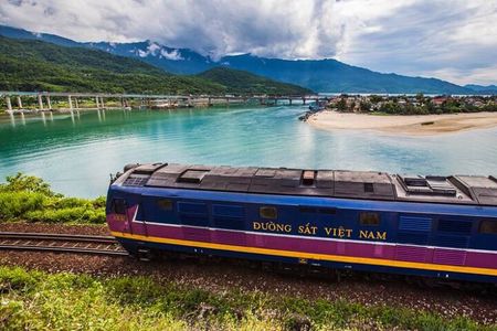 Hue Citadel tour by authentic Train via Hai Van Pass from Da Nang