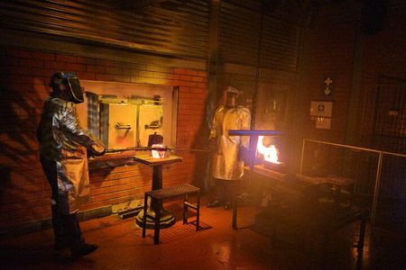 Gold Mine, Apartheid Museum and Soweto - "The Big 3" 