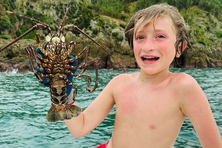 Half day Private Reef Spearfishing in Manuel Antonio