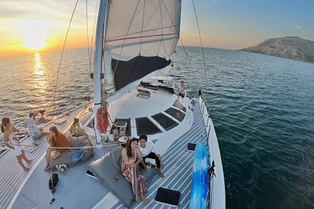 Phuket: Coral Island Trip and SunSet Cruise by Catamaran Yatch 