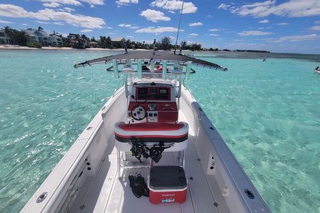 Donzi Luxury Powerboat 