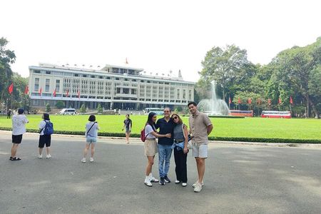 PHU MY PORT: SAIGON SHORE EXCURSION-Old and New Parts of Saigon