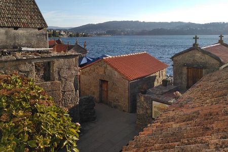Rías Baixas - Arousa Island, Combarro and Mussel Boat
