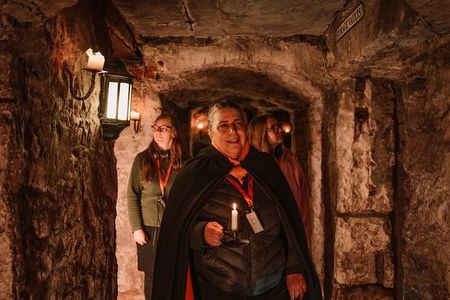 Immersive Haunted Underground Vaults Tour in Edinburgh