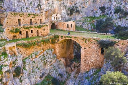 Chania: Hiking through History and Hidden Gems at Katholiko Bay 