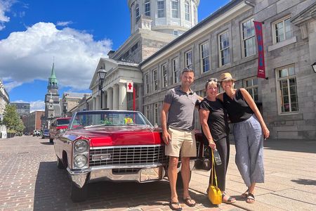 PRIVATE 1-Hour Tour Old-Montreal in Vintage Convertible Cadillac