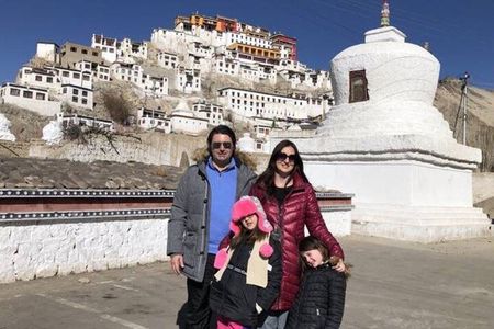 Laddakh Valley Tour (Leh, Nubra & Pangong Lake)
