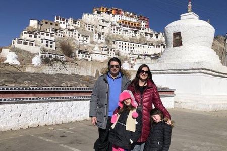 Leh- Transfers+Hotel+Sightseeing