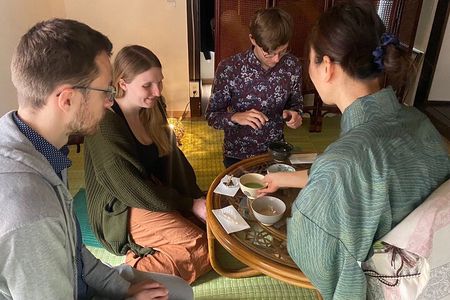 Tea Ceremony in a Century-old Japanese Town House