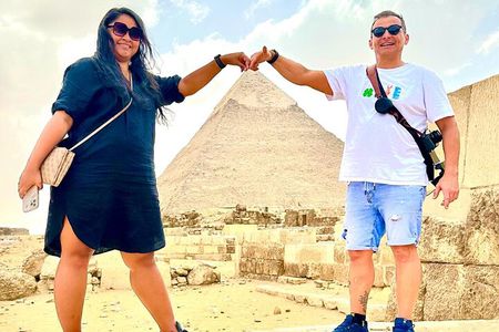 Day Trip to Cairo from Hurghada by Bus with Lunch & Guide
