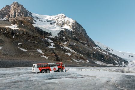 6 Day VIA rail from Vancouver to Jasper Banff Icefield Bus Tour