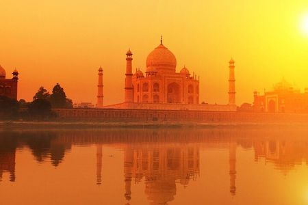 Luxury Same Day Taj Mahal Tour from Delhi By Car