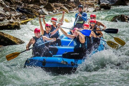 6 Day Tour - Trekking, Rafting, Jeep safari and Canyoning