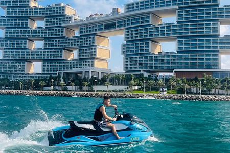 1 hour Jetski Tour - Burj Al Arab and Royal Atlantis