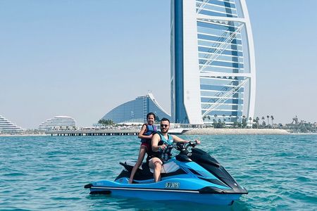 1 hour Jetski Tour - Burj Al Arab and Royal Atlantis