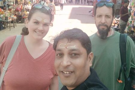 Temples & Vineyards: Private Tour to Nashik from Mumbai