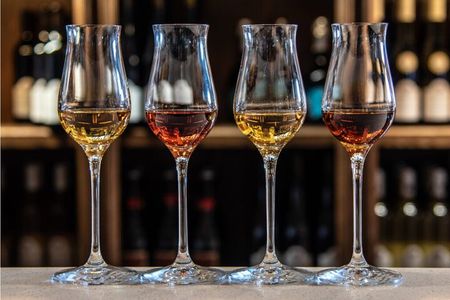 Niagara-on-the-Lake Late Afternoon Wine, Cheese and Spirits Tour