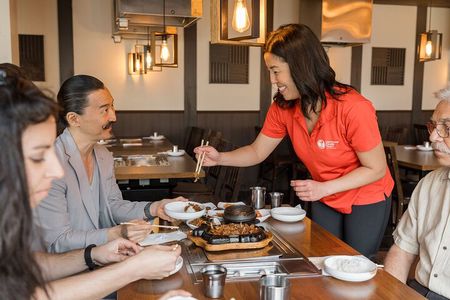 Downtown Vancouver Walking Food Tour: VIP Asian Eats