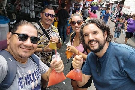 I am Dave and let´s discover the best of San Salvador with me 