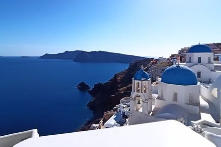 Private Day Trip From Crete Discover Santorini's Charms 