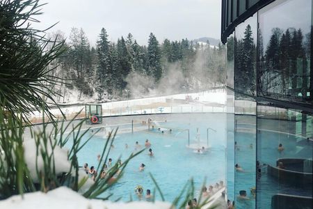 Zakopane to Chocholow Thermal Pools 3h Ticket with Hotel Transfer