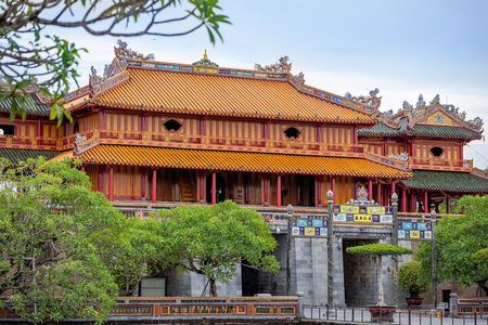 Hue Imperial and Forbidden City Guided Tour in 2,5 hours
