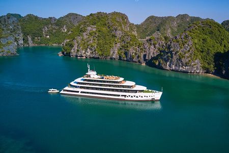 Elite of The Seas - Luxury 3 Days Cruise in Halong & Lan Ha Bay