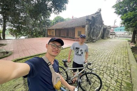 From Hanoi: Co Loa map-based game tour by bike