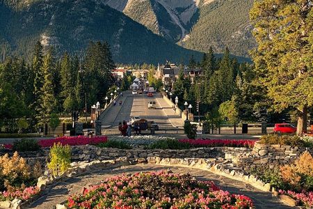 Personalized Private tour to Banff, lake Louise from Calgary
