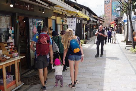 Explore Matsumoto: Castle, Sake & Taste of Local Life