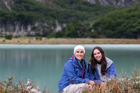 Trekking Emerald Lagoon