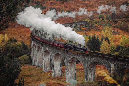 Glenfinnan Viaduct and Glencoe Day Tour from Glasgow