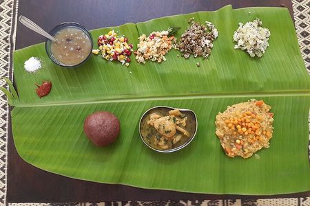Traditional Gowda Cooking Class and Meal in a Bangalore Home