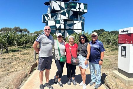 From Adelaide: 5 to 7 People Personal Tour 