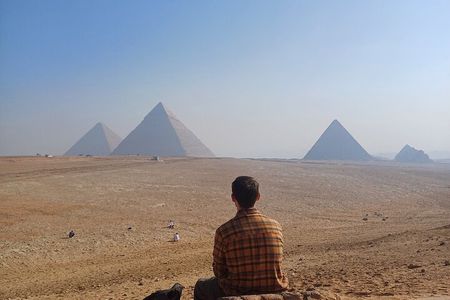 Full Day: Giza Pyramids, Sphinx, Memphis, Saqqara & Local lunch 
