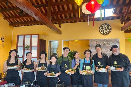 Express Cooking Class at Faifoo Central Restaurant