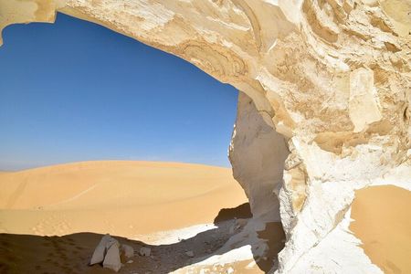 4-Days White Desert Safari Tour from Cairo