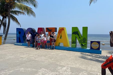 Roatan global Tours in Roatan Island Honduras
