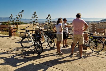 Cagliari: 2hours Sightseeing E-Bike Tour