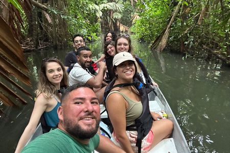 Relaxing Canoe Tour in Tortuguero