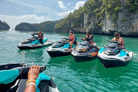 Langkawi : Premium Jet Ski Tour Including Dayang Bunting Island