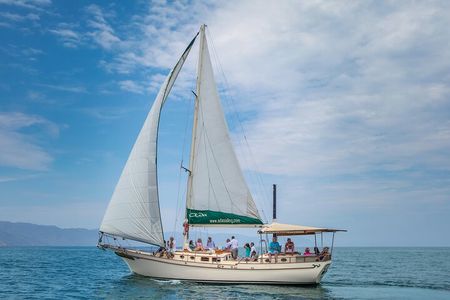 Luxury Vallarta 5.5-Hour Sailing Tour: Sail, Swim & Dine