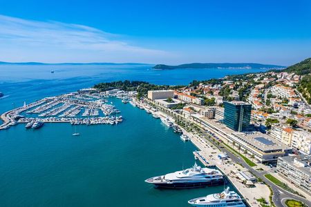 Private: Split Walking Tour with Diocletian Palace