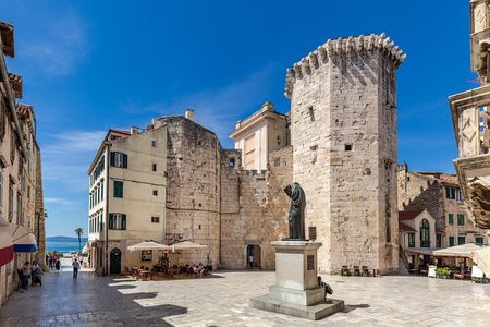 Diocletian's Palace Small Group Tour in Split