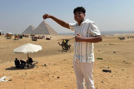 Private ViP all-inclusive Giza Pyramids&Sphinx&Camel ride&Lunch