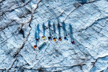 Trekking to Vinciguerra Glacier