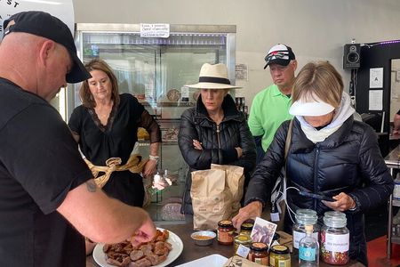 Delicious walking food tour of Dunedin
