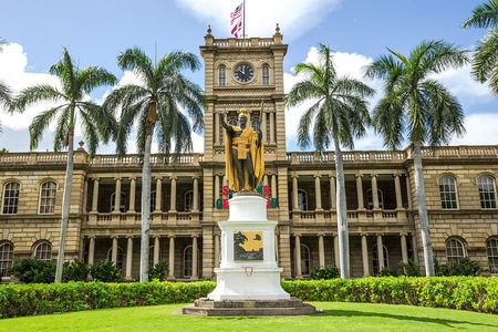 Pearl Harbor with USS Arizona and Hawaiian Kingdom History Tour